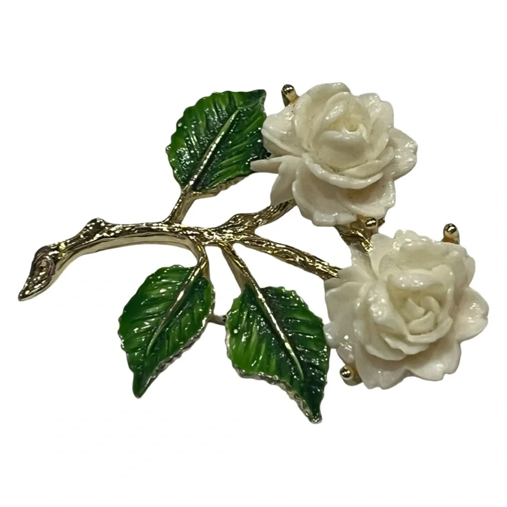 Vintage Gerrys Floral Gold Toned Brooch Cream Flowers and Green Leaves Signed 2